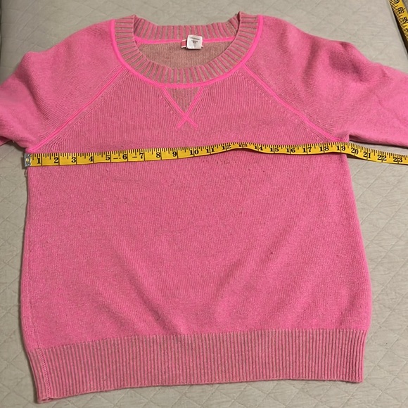 J Crew Pink Crew neck Sweater size Medium - Picture 6 of 7